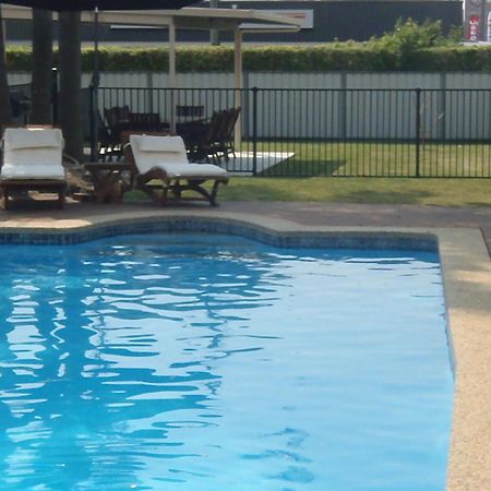 تاري Caravilla Motor Inn المرافق الصورة